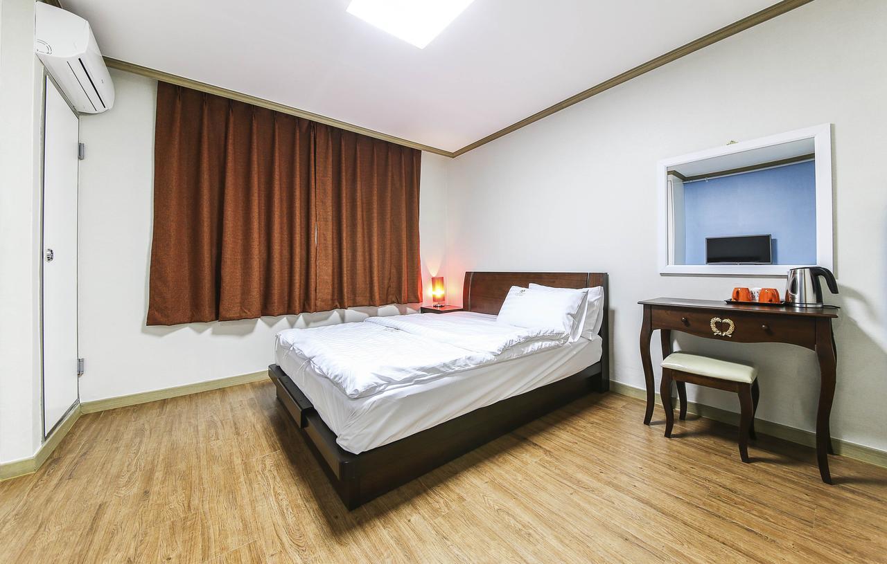 Crystal Residence Hotel Daejeon Extérieur photo